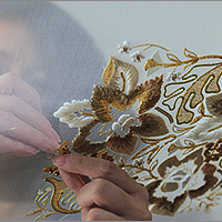 broderie d’art et théâtre