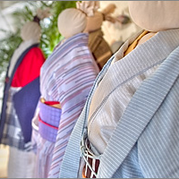 着物個展とフランス人記者