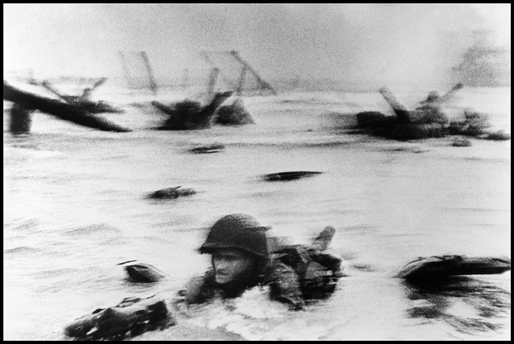 capa-dday-face-in-the-surf